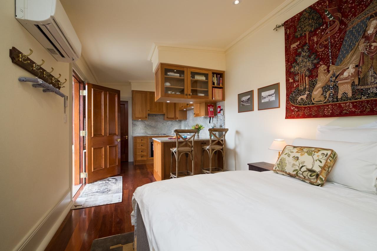 Old Bank Boutique Hotel Mittagong Bagian luar foto